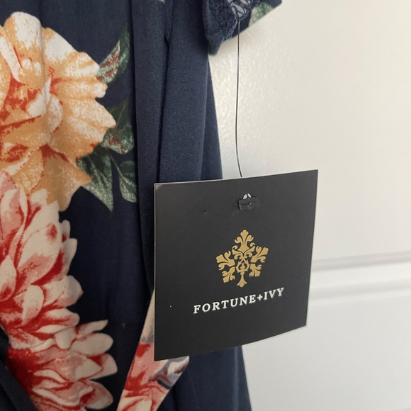 Fortune Ivy Floral brushed wrap maxi dress 3X - Picture 4 of 6